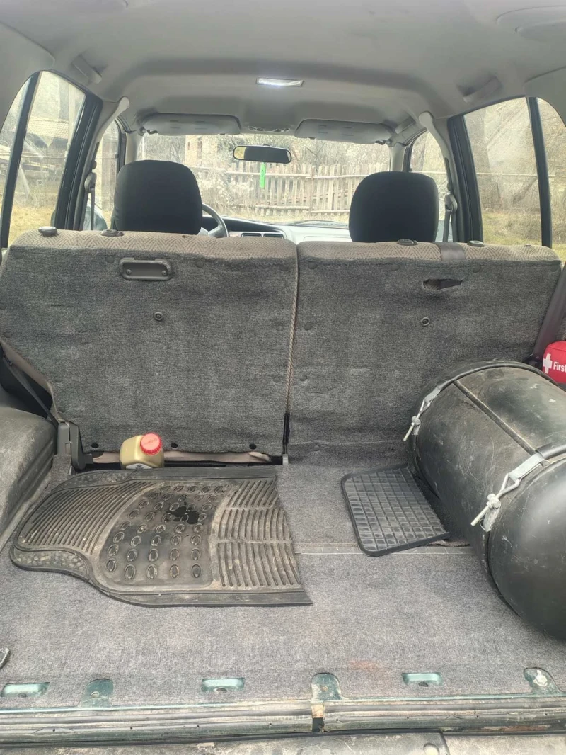 Suzuki Grand vitara, снимка 7 - Автомобили и джипове - 53477378