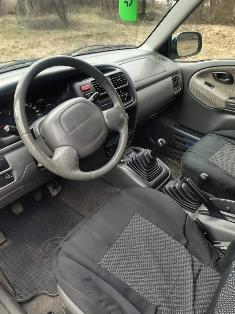 Suzuki Grand vitara, снимка 5 - Автомобили и джипове - 53477378
