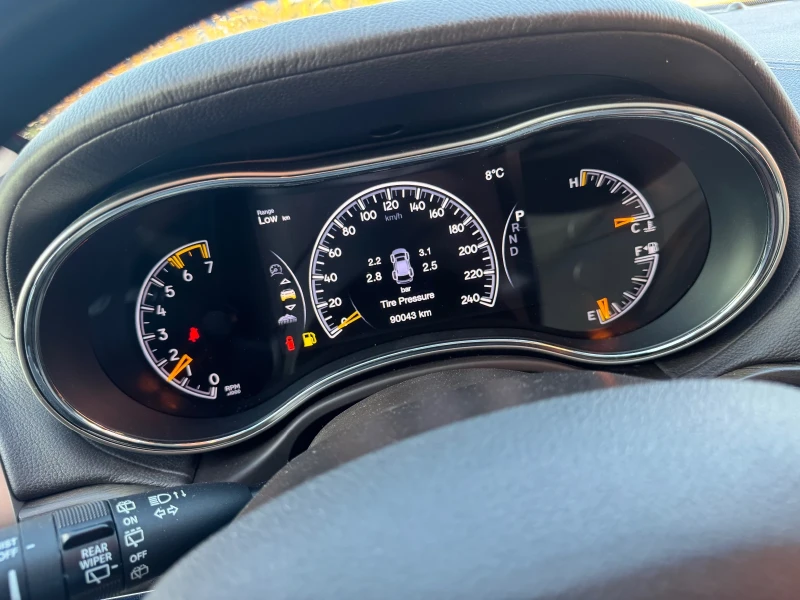 Jeep Grand cherokee 5.7 Hemi Газ Бензин Промоция - 43000 лв. - 46975638 | Car24.bg