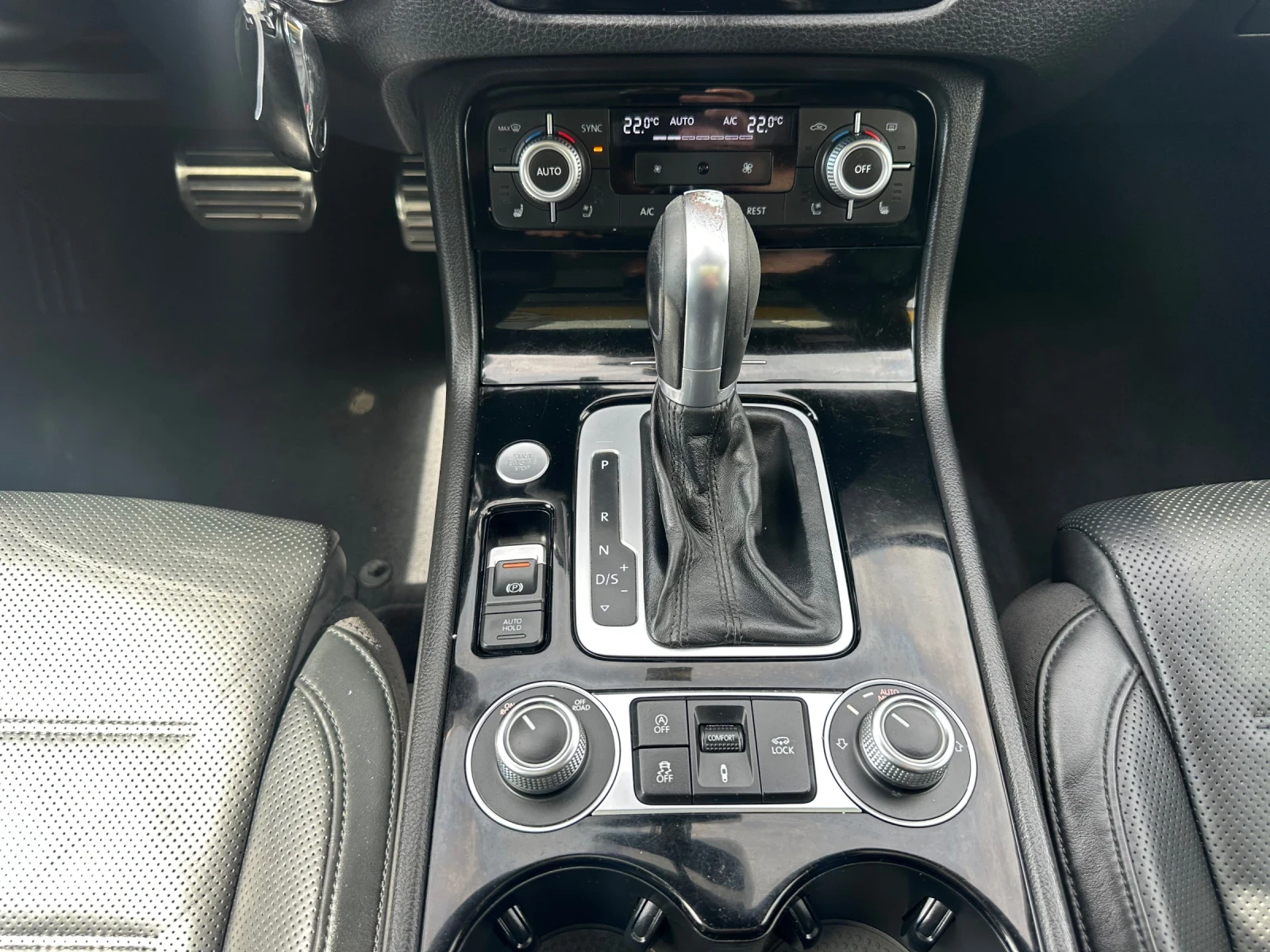 VW Touareg R* Line | Mobile.bg   12