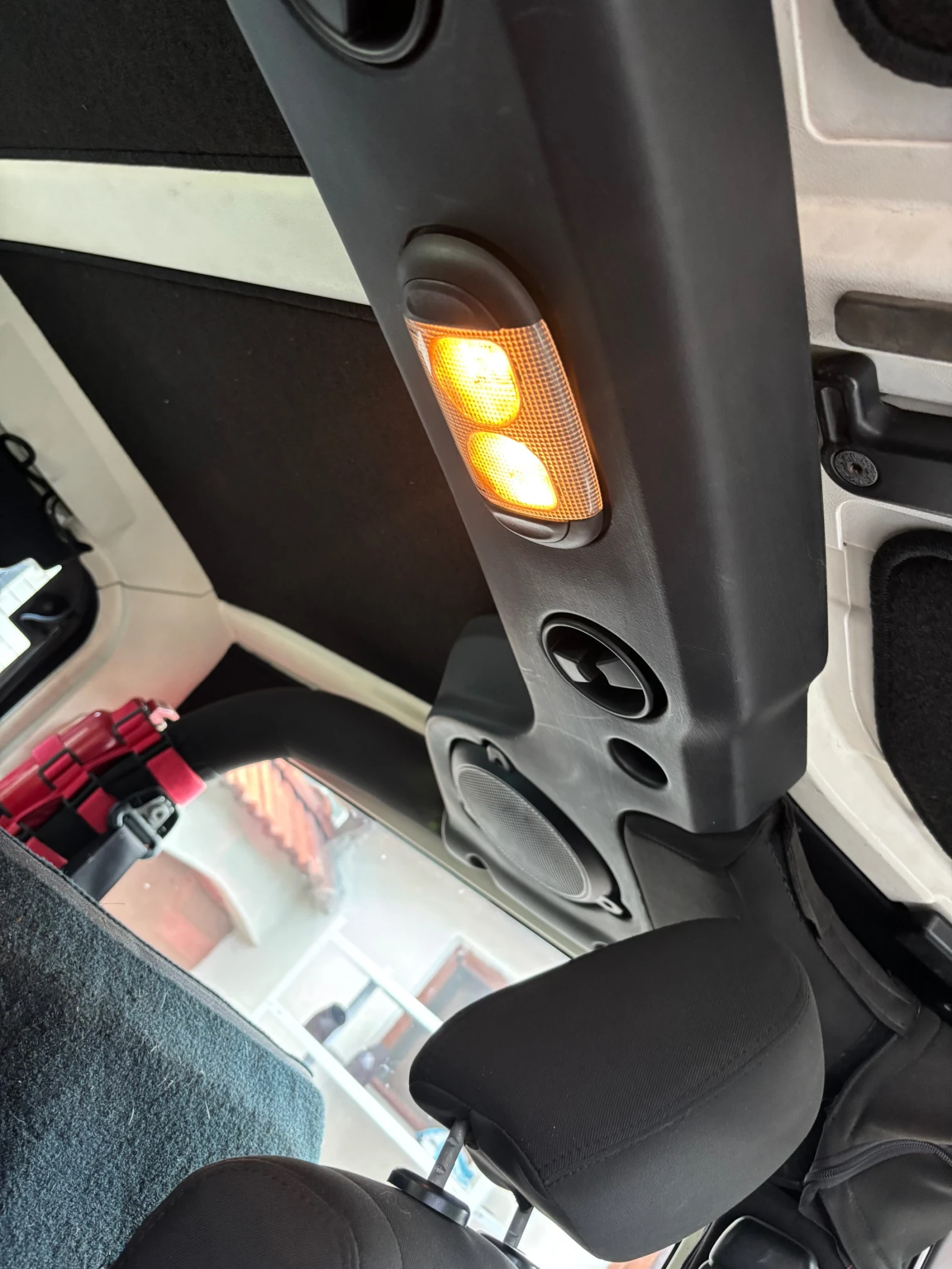 Jeep Wrangler 3.6i - изображение 8