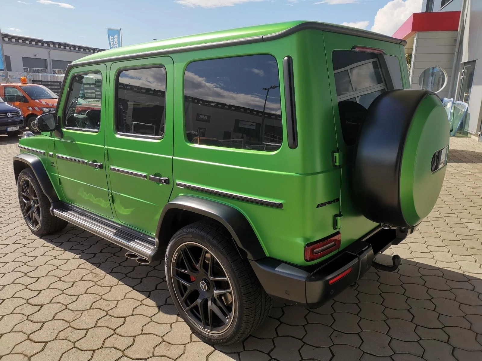 Mercedes-Benz G 63 AMG 4-MATIC/GREEN HELL MAGNO/CARBON/BURM/360/ - изображение 3