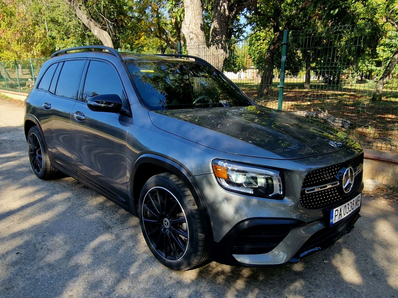 Mercedes-Benz GLB 250 AMG * 4matic * 29000�� * KEYLESS * BURMESTER  | Mobile.bg � ����������� 4