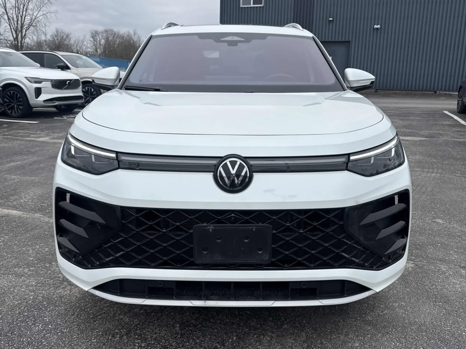 VW Tiguan Highline R-Line * * CARFAX * * ���� ������ * *  | Mobile.bg � ����������� 2