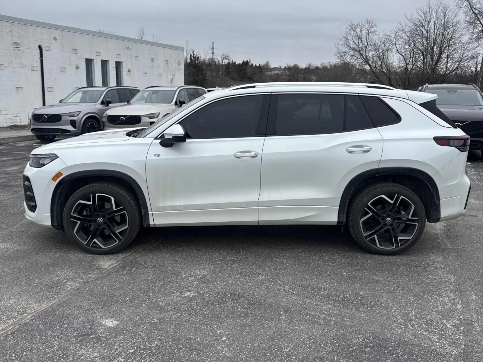 VW Tiguan Highline R-Line * * CARFAX * * ���� ������ * *  | Mobile.bg � ����������� 3