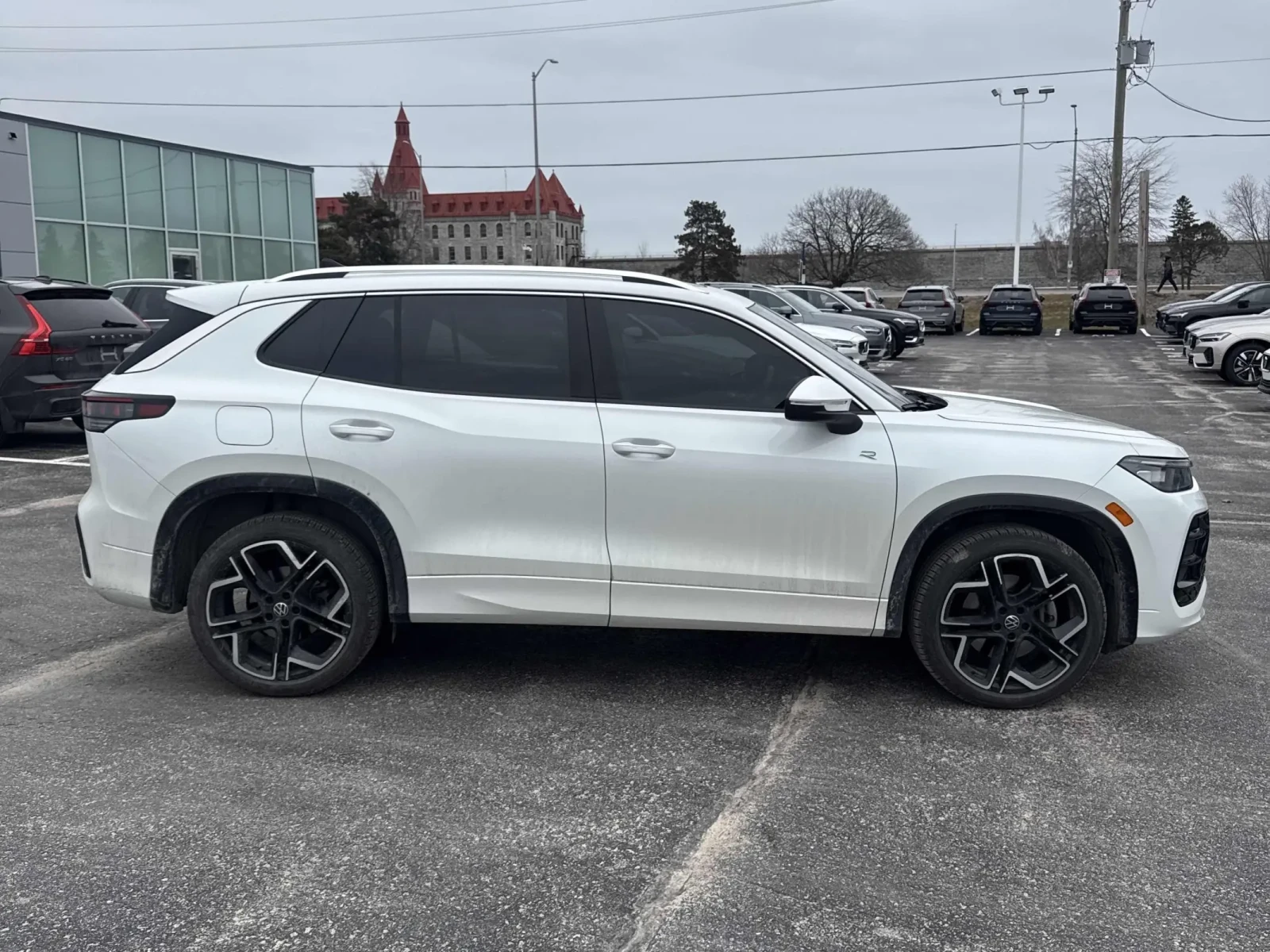 VW Tiguan Highline R-Line * * CARFAX * * ���� ������ * *  | Mobile.bg � ����������� 4