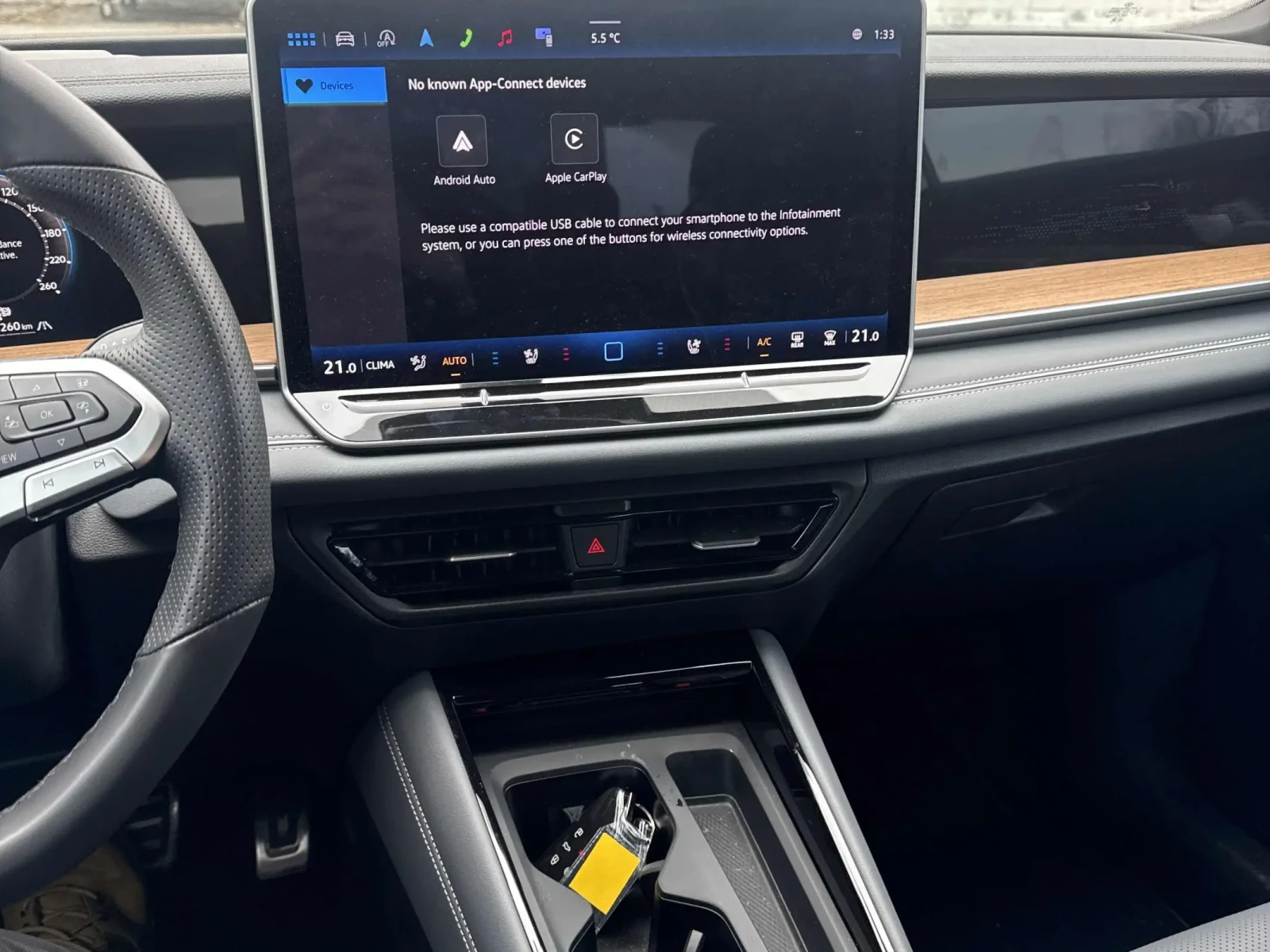 VW Tiguan Highline R-Line * * CARFAX * * ���� ������ * *  | Mobile.bg � ����������� 9