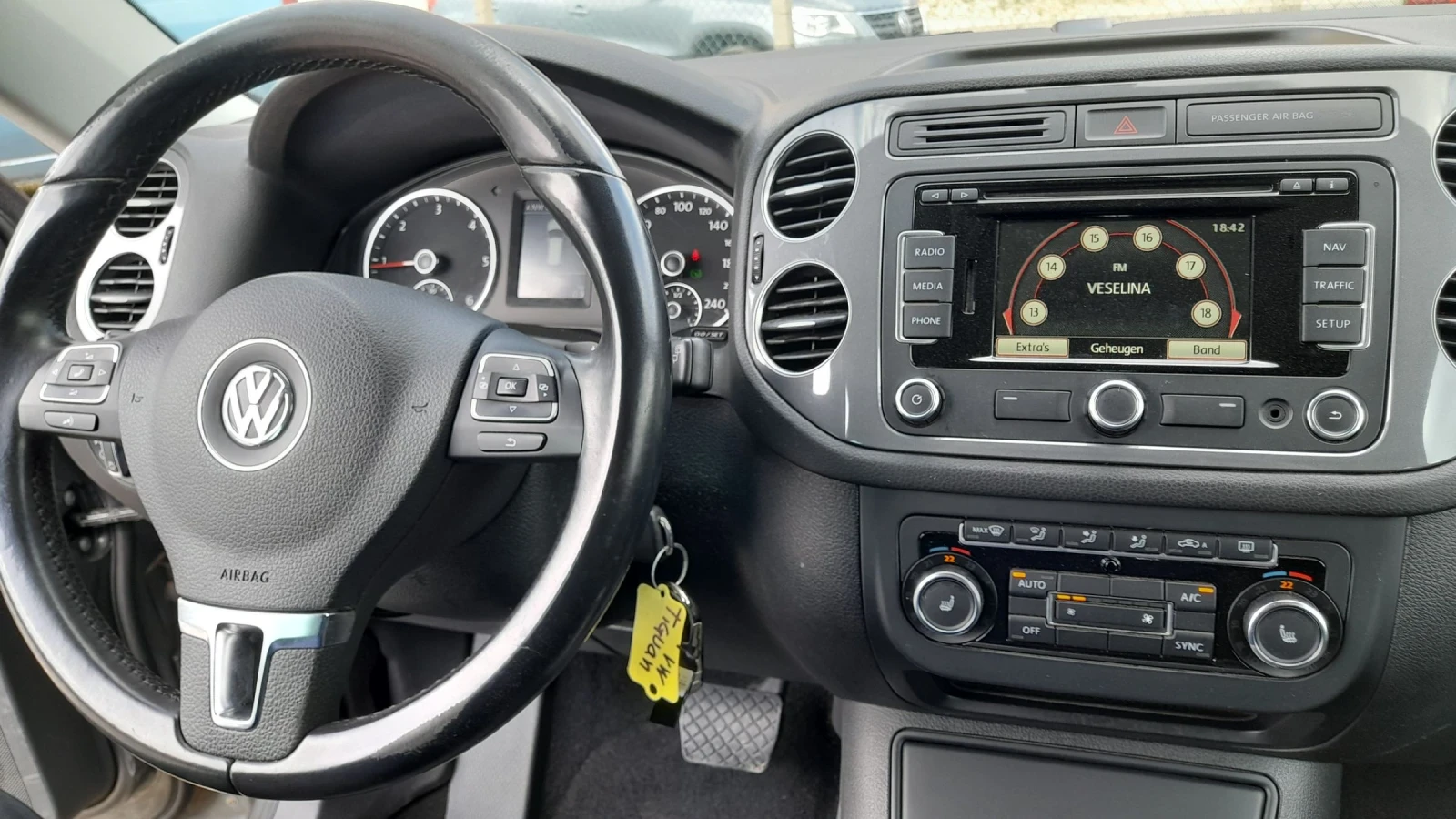 VW Tiguan 2.0TDI DSG 4x4 FaceLift  | Mobile.bg � ����������� 13