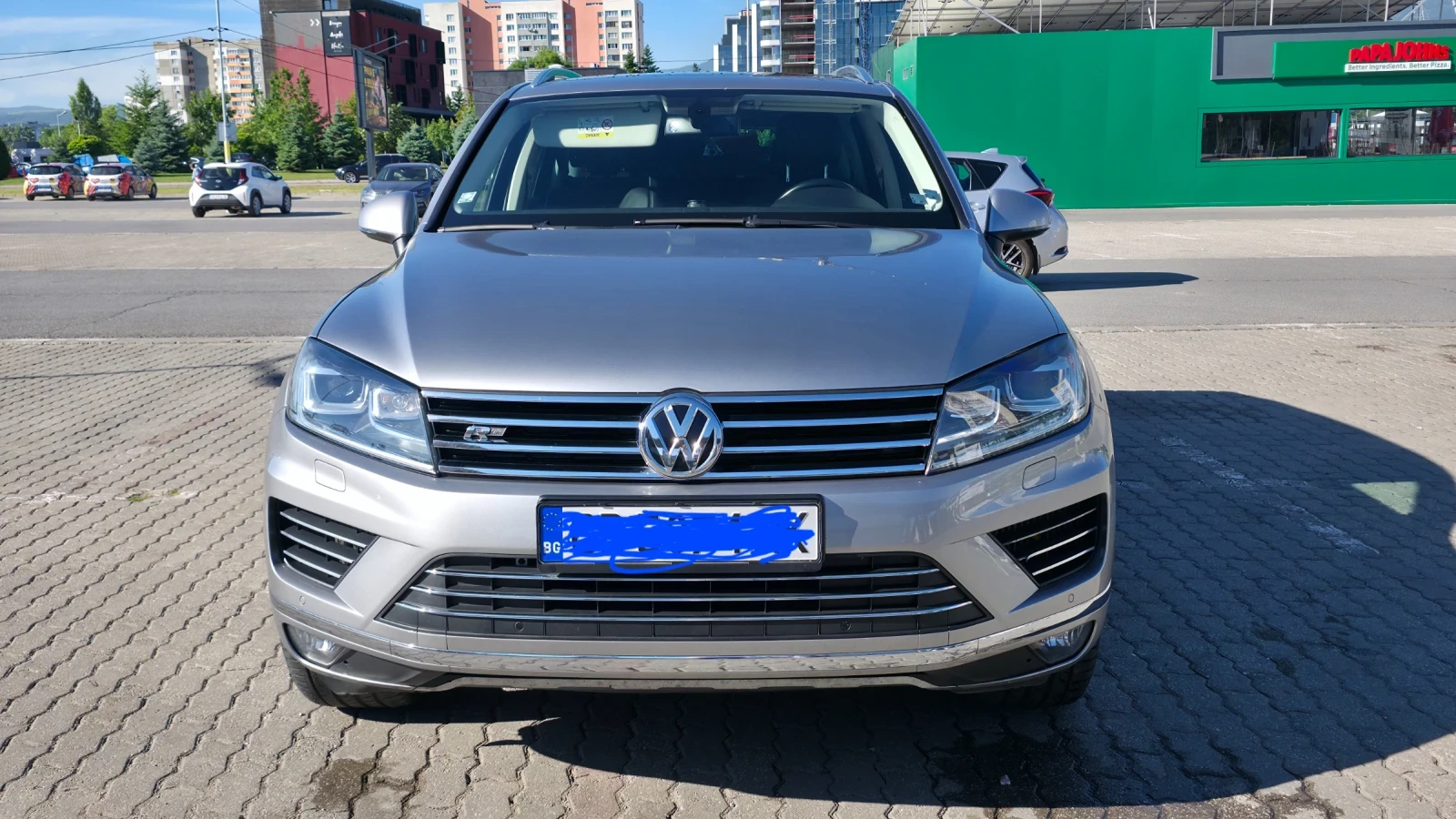 VW Touareg 3.0 TDI V6 / R Line, , снимка 2 - Автомобили и джипове - 54915369