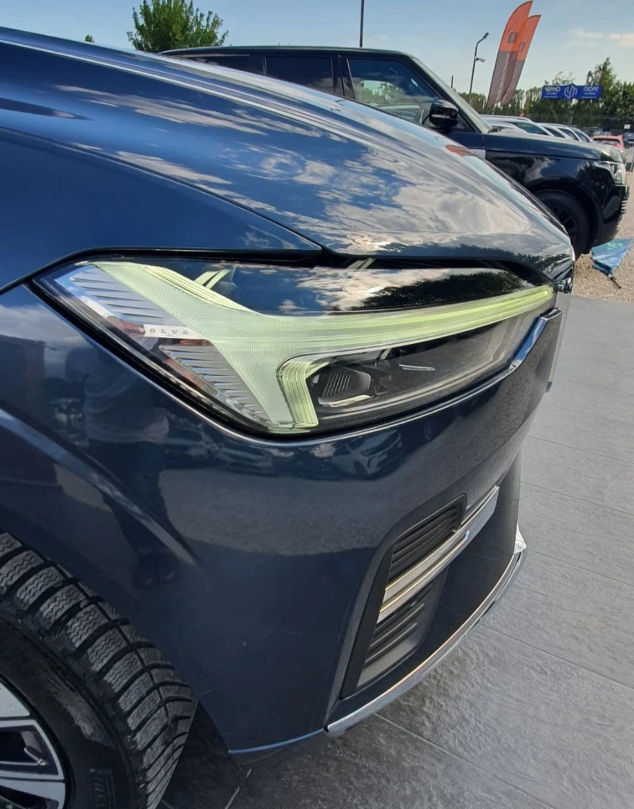 Volvo XC60 B4(D)Mild Hybrid AWD, снимка 8 - Автомобили и джипове - 55687760