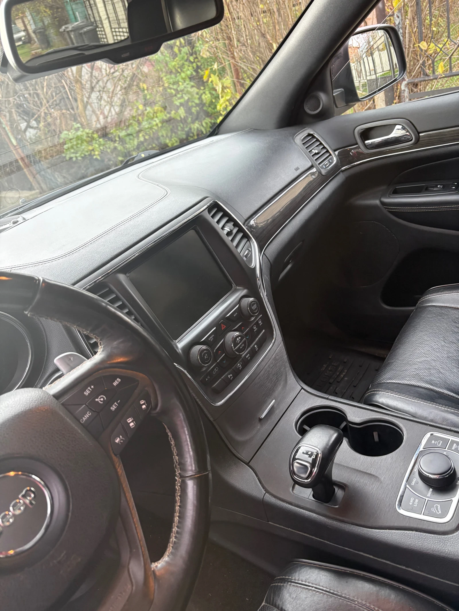 Jeep Grand cherokee Оувърленд, снимка 10 - Автомобили и джипове - 55751805