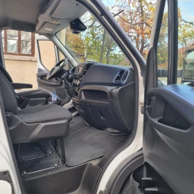 Iveco 35c18, снимка 13