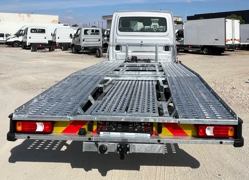 Iveco Daily 35S18HA8, снимка 4 - Бусове и автобуси - 47631435