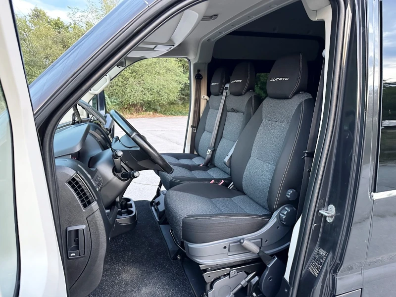 Fiat Ducato 2.3M-Jet* 8+ 1места* КЛИМА* КАМЕРА* ТЕГЛИЧ, снимка 8 - Бусове и автобуси - 50635764