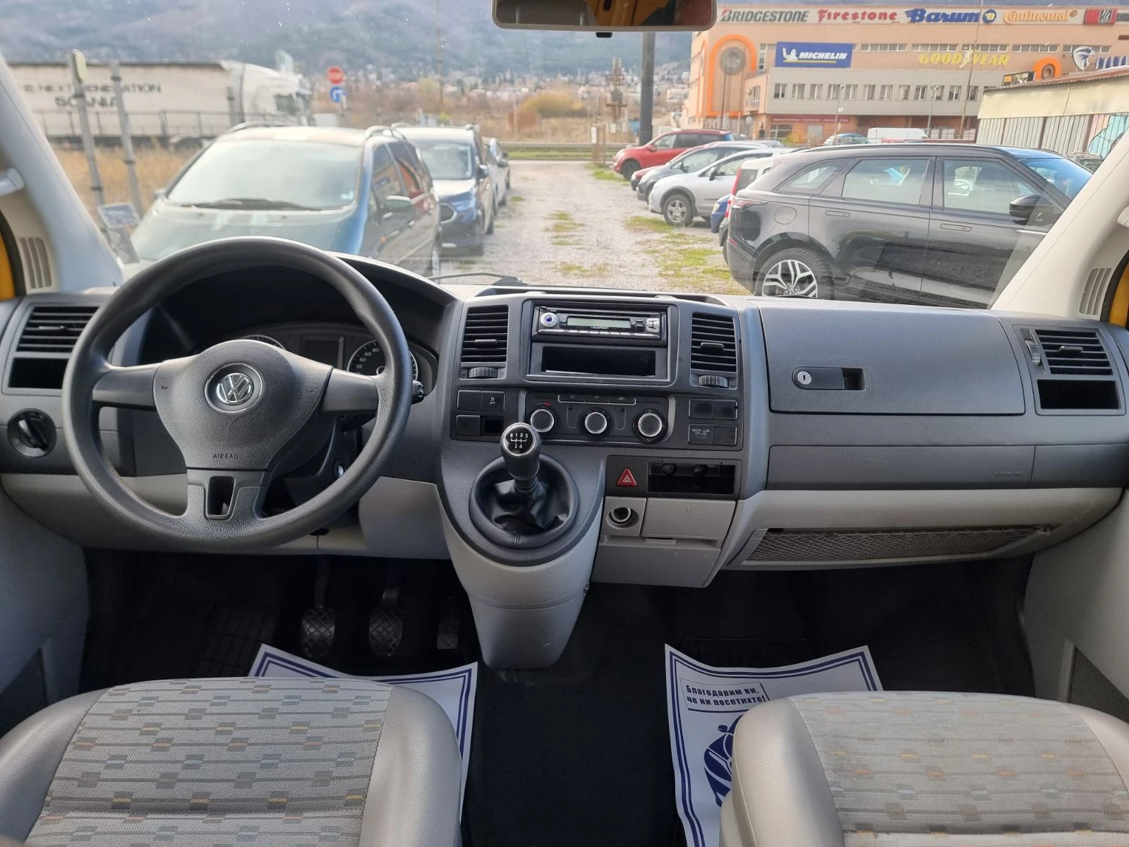 VW Transporter 2.0TDI КЛИМАТИК - изображение 9