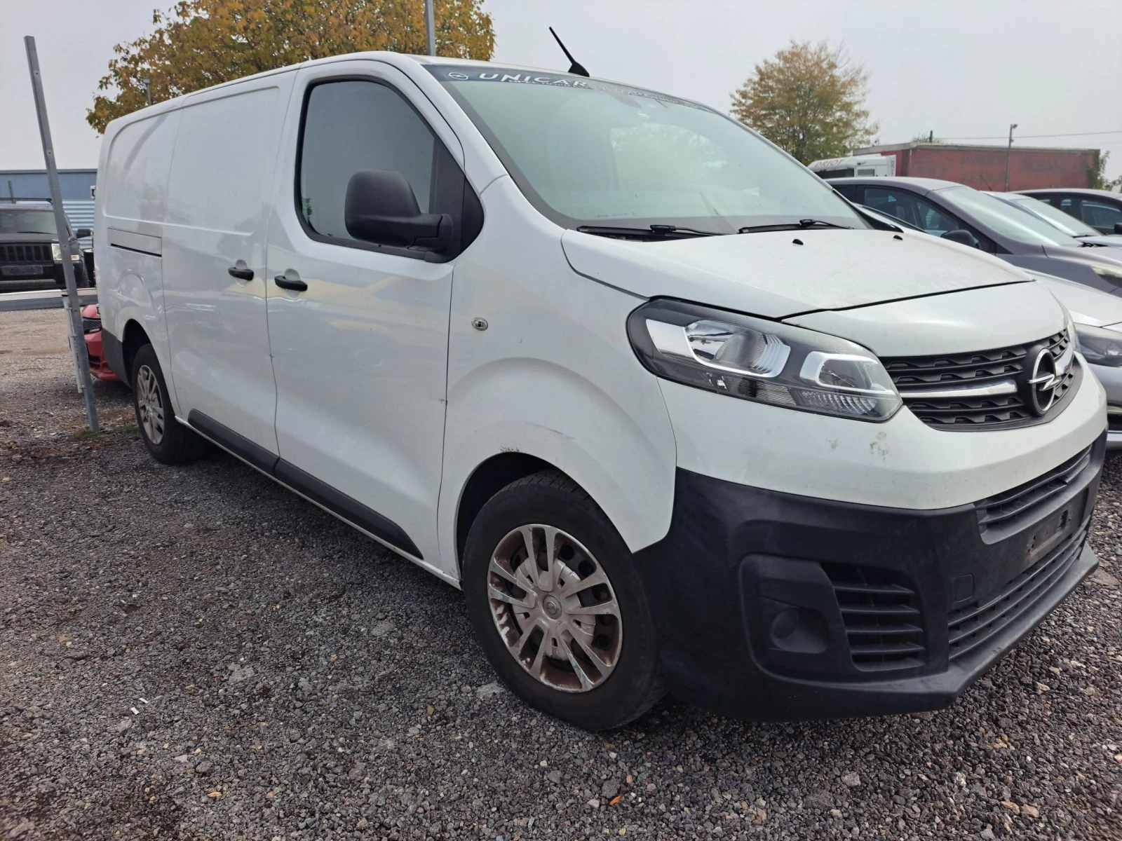 Opel Vivaro 2.0tDI, снимка 2 - Бусове и автобуси - 56700103