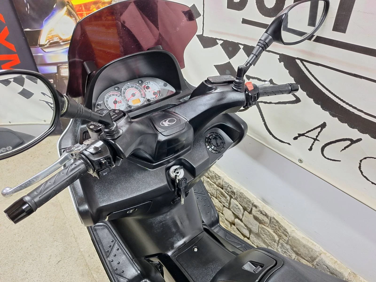 Kymco Xciting R 300i / Face* * * 2014г. - изображение 4