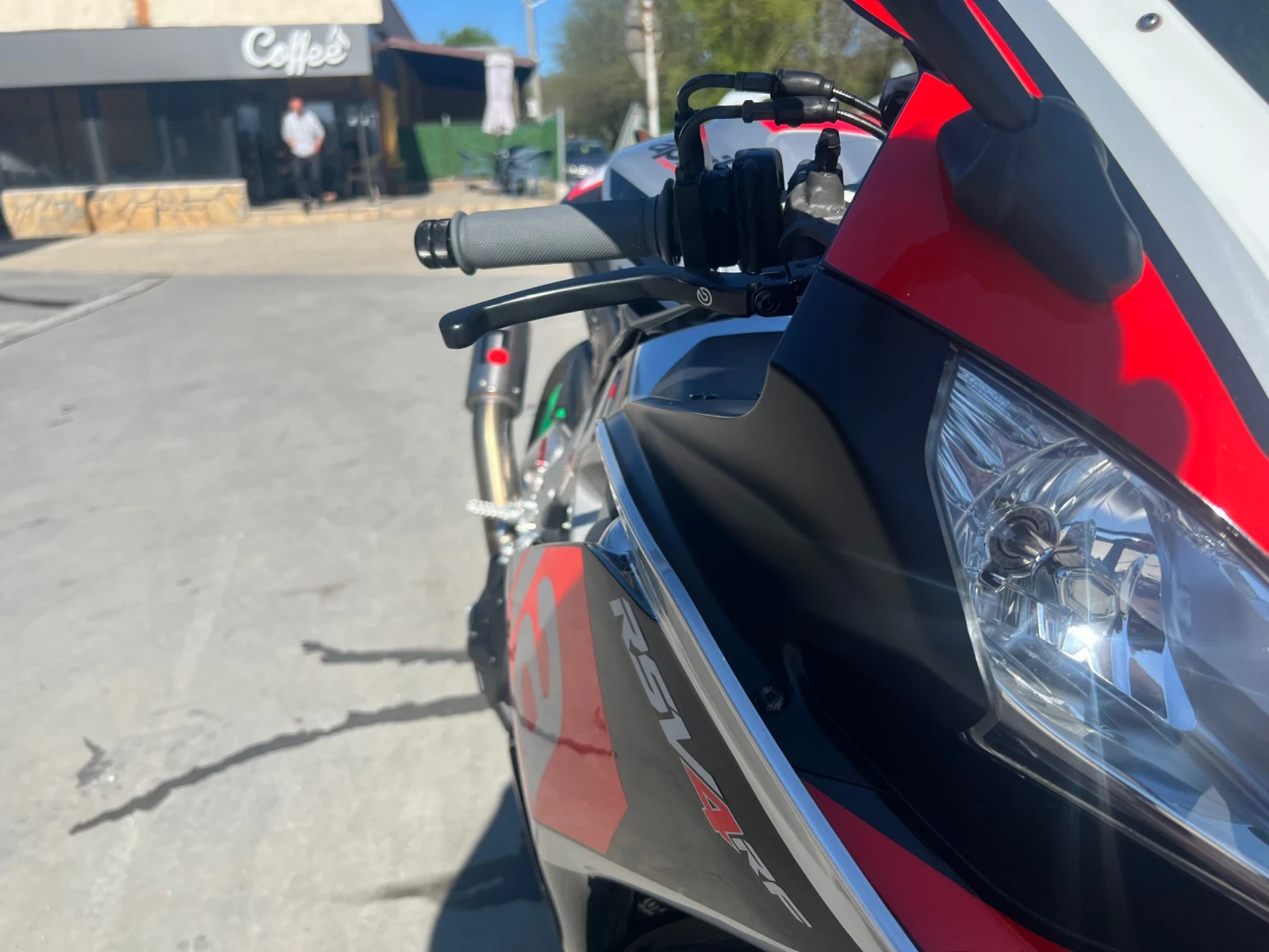 Aprilia RSV4 RF LE - изображение 9