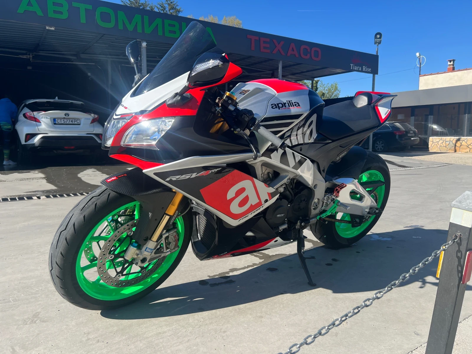 Aprilia RSV4 RF LE - изображение 4