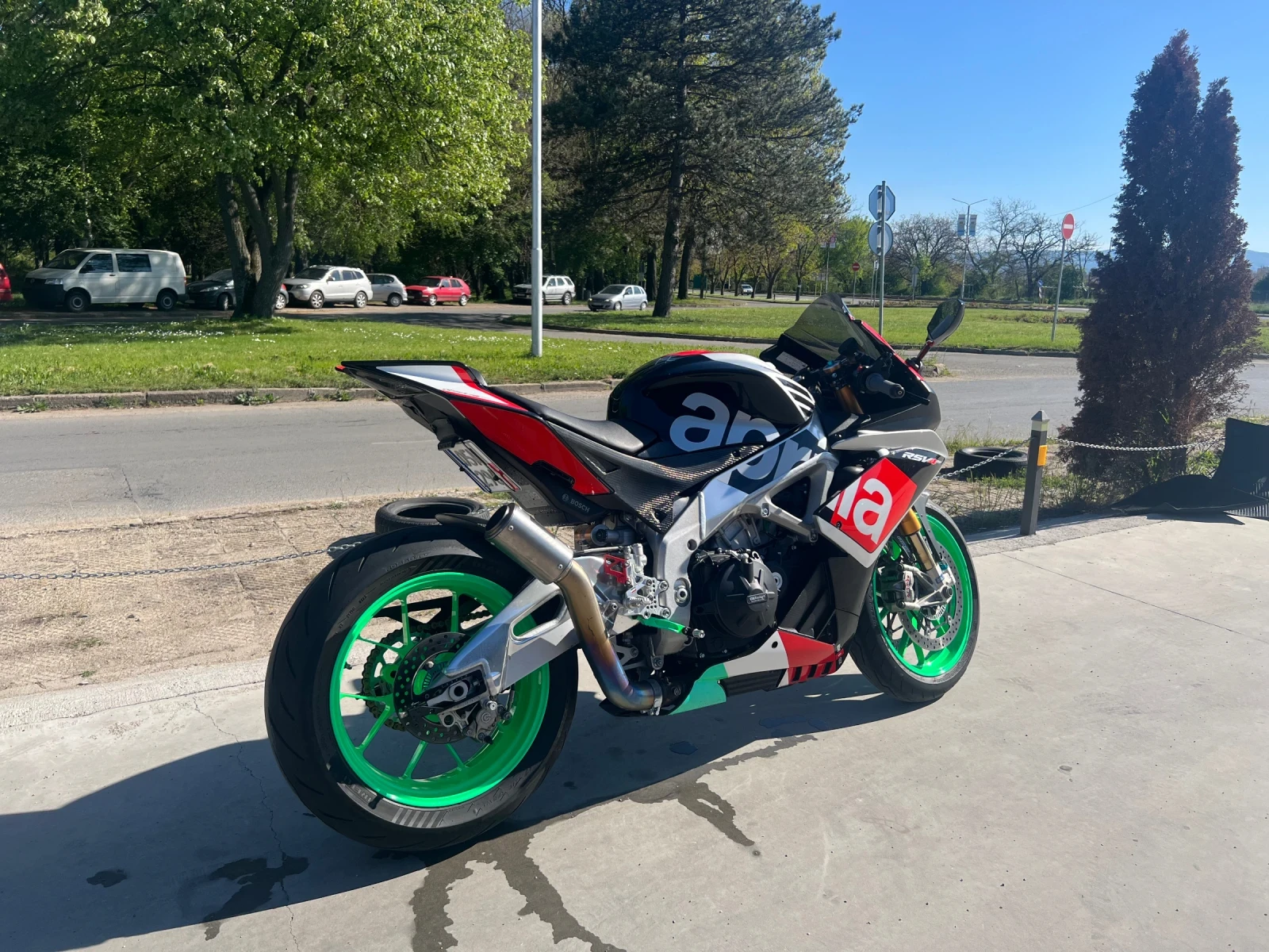 Aprilia RSV4 RF LE - изображение 5
