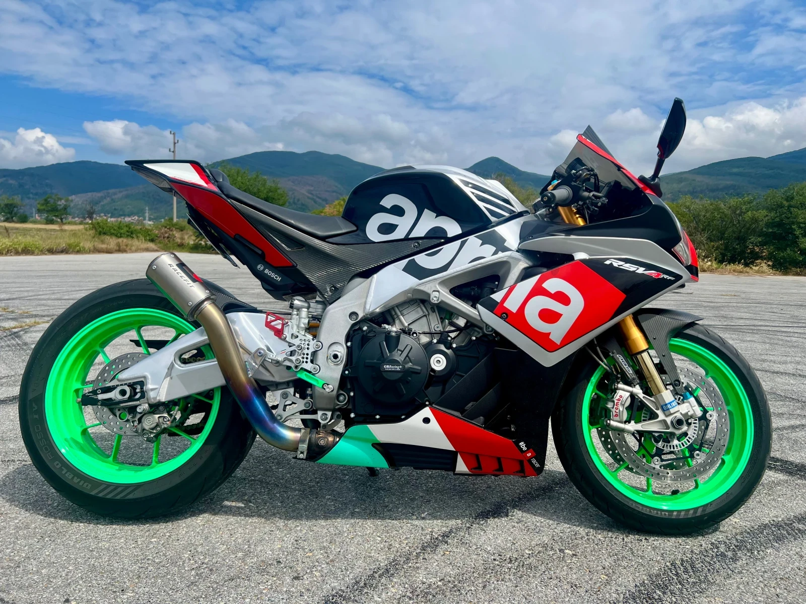 Aprilia RSV4 RF LE | Mobile.bg   1