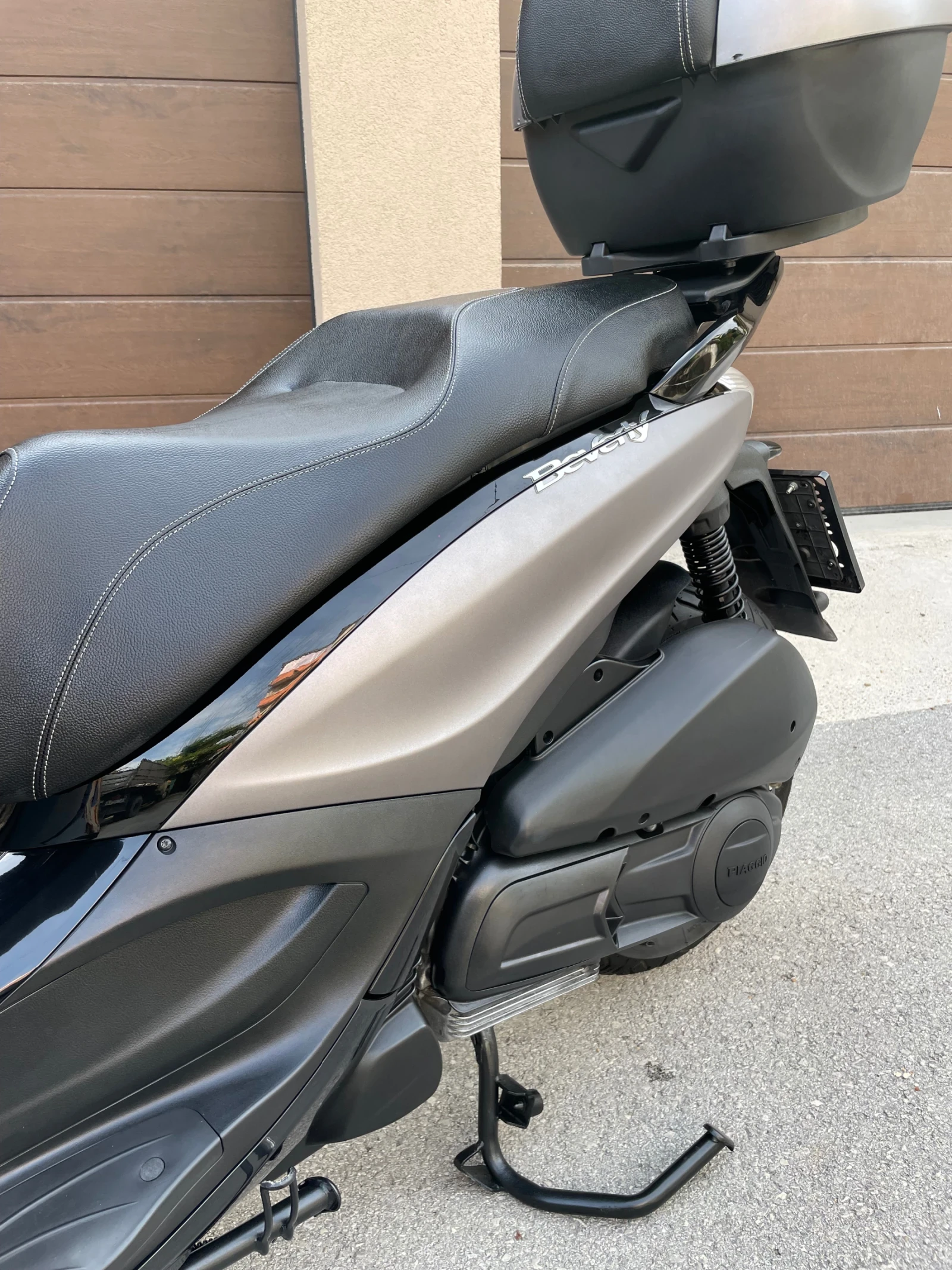 Piaggio Beverly, снимка 12 - Мотоциклети и мототехника - 55524469