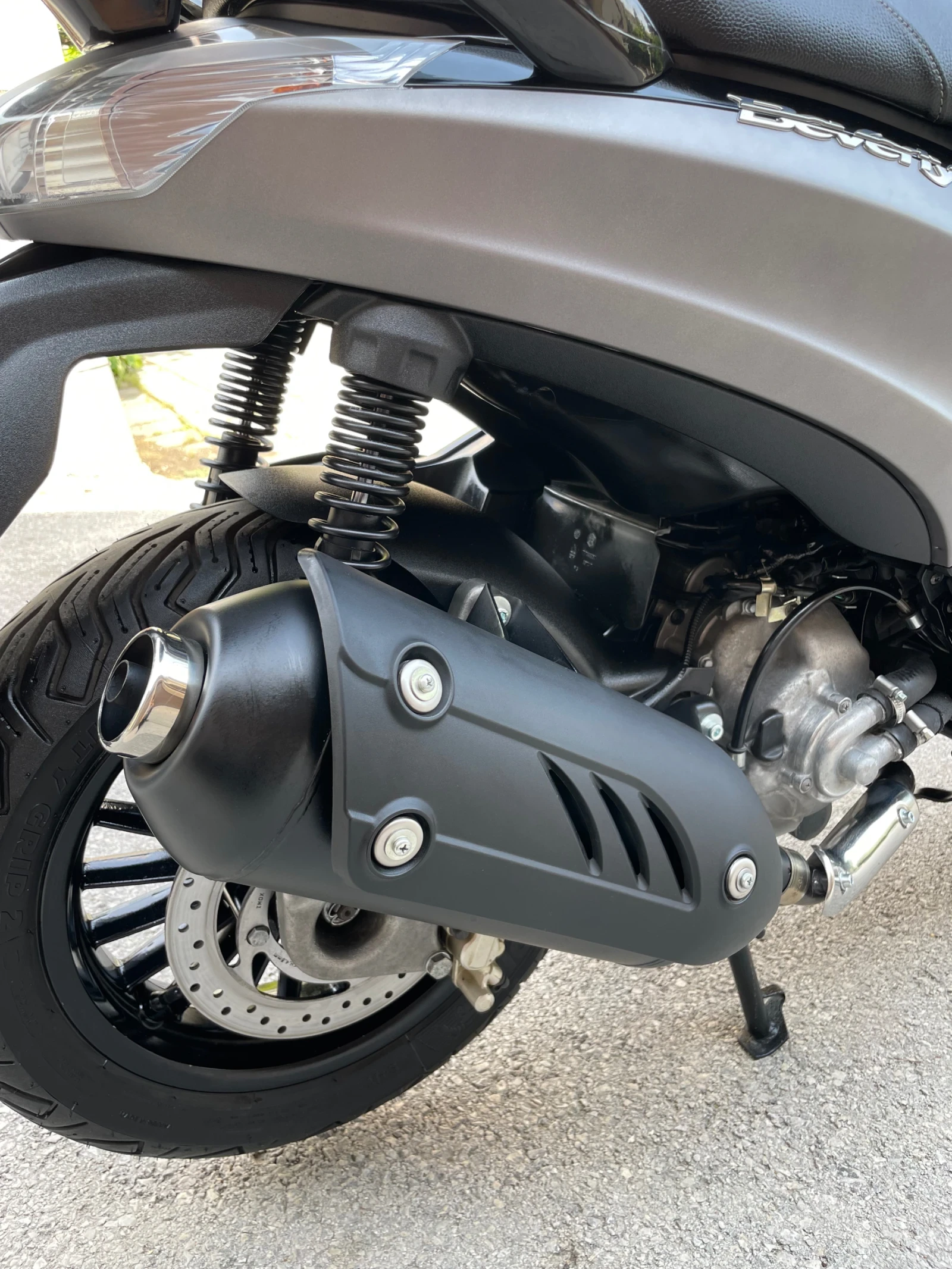 Piaggio Beverly, снимка 8 - Мотоциклети и мототехника - 55524469