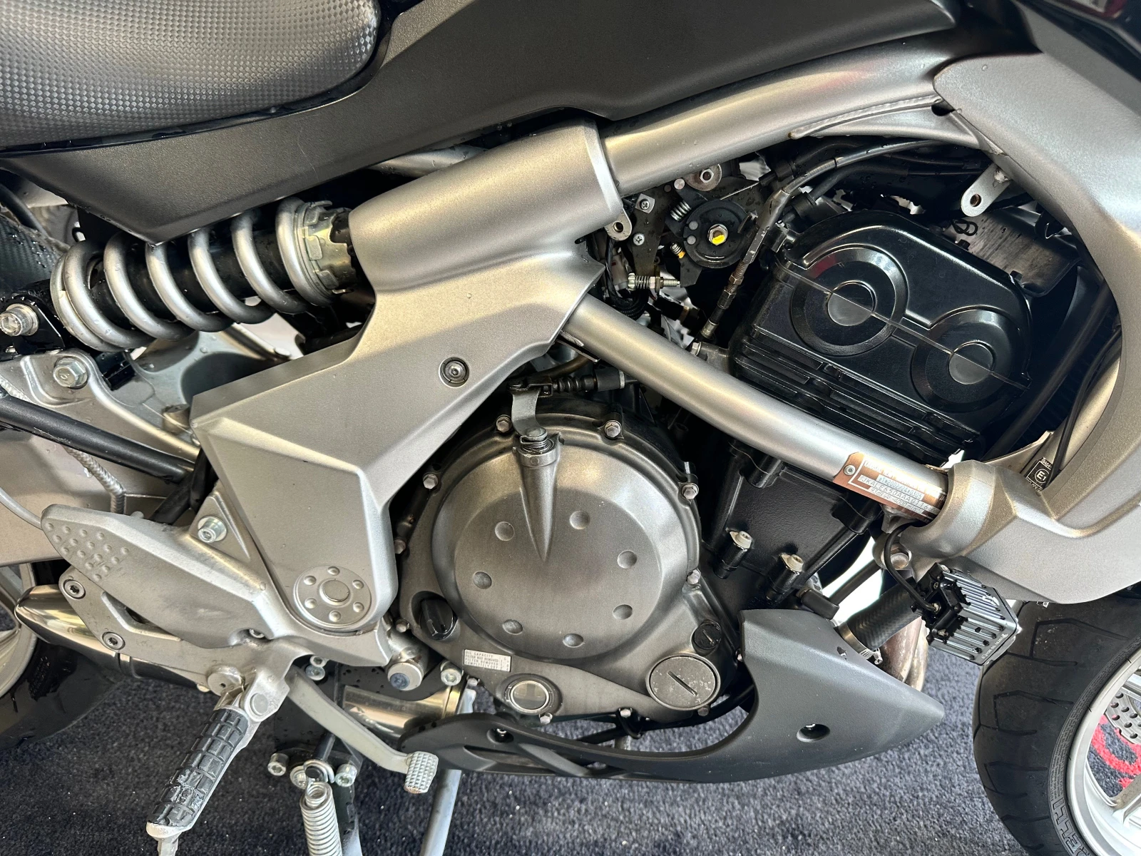 Kawasaki Versys 650i - 3 куфара, снимка 13 - Мотоциклети и мототехника - 55405797