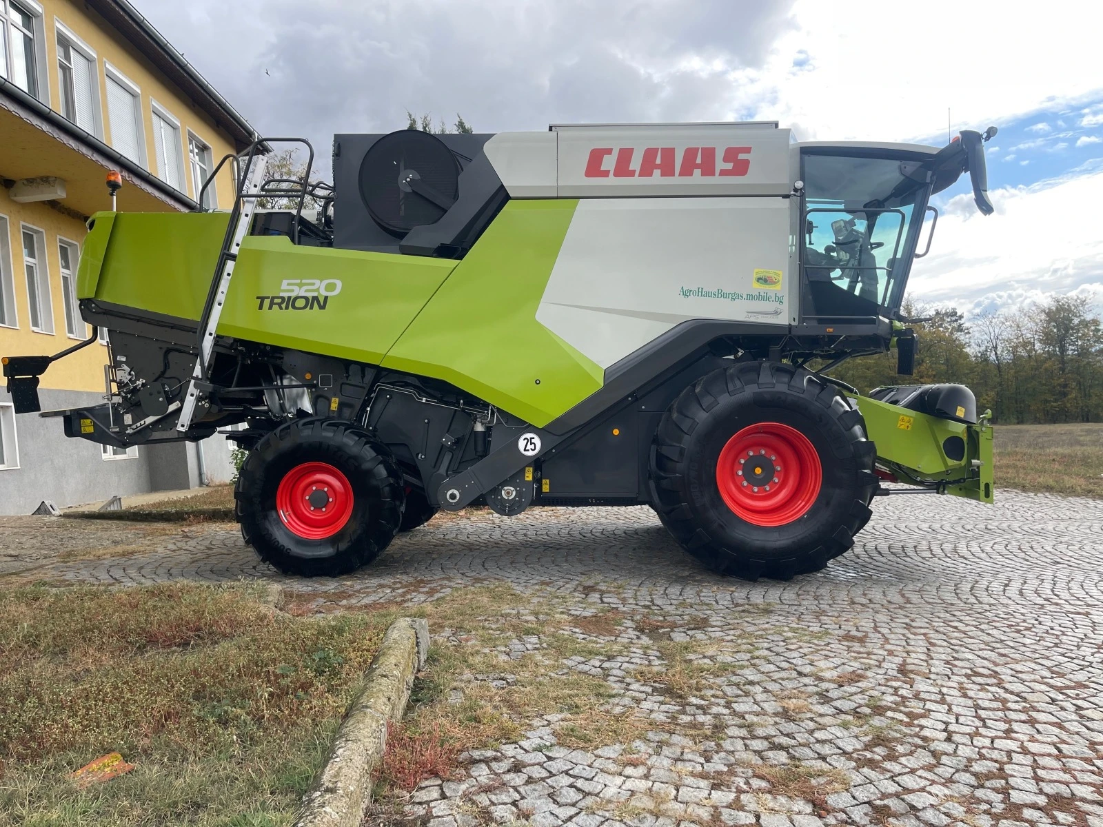 Комбайн Claas ЧИСТО НОВА TRION 520 + CLAAS CERIO 620 ЛИЗИНГ - изображение 7