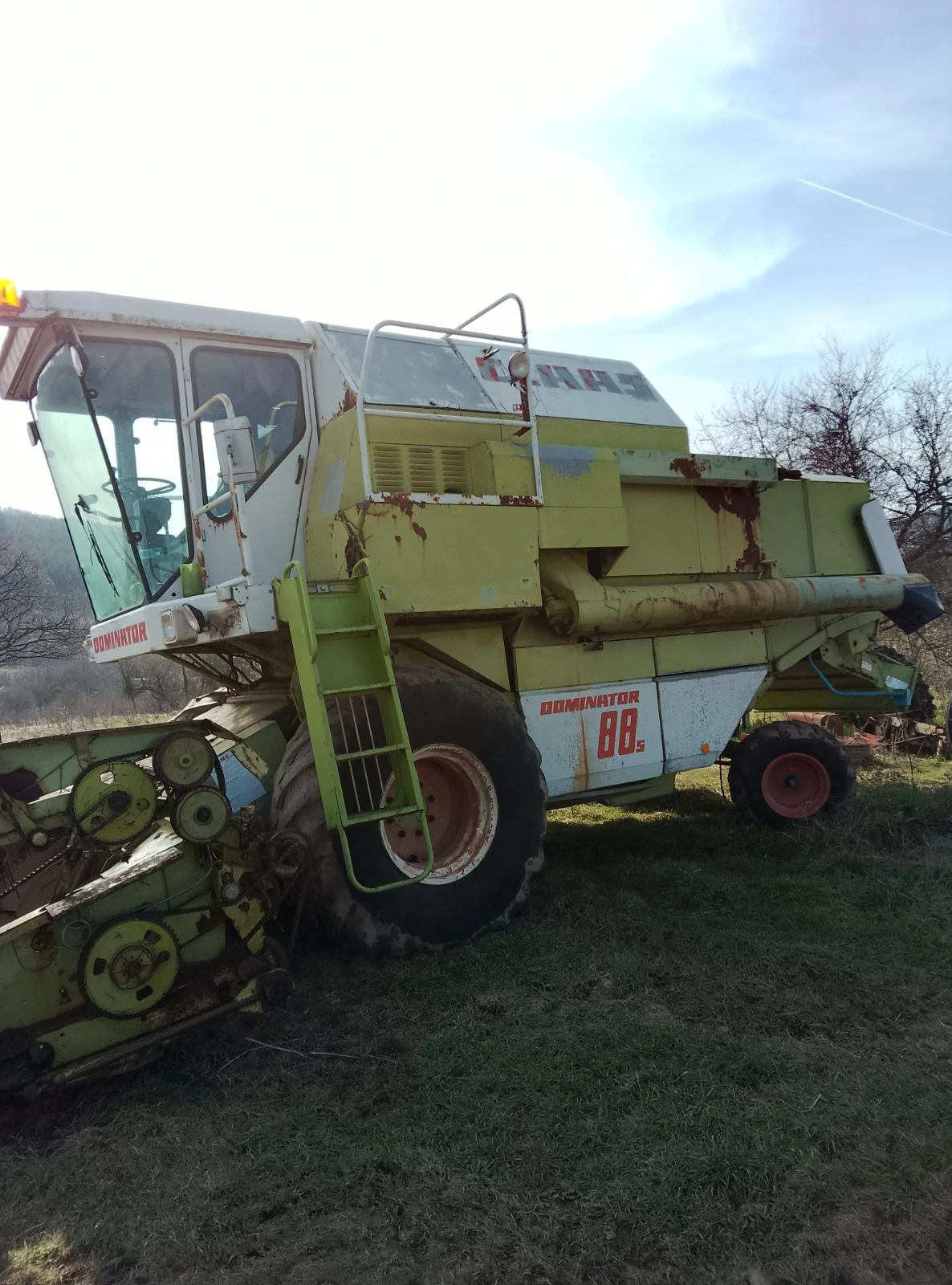 Комбайн Claas 88, снимка 3 - Селскостопанска техника - 53750247