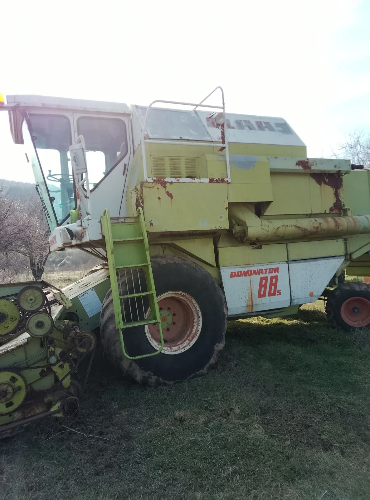 Комбайн Claas 88, снимка 4 - Селскостопанска техника - 53750247