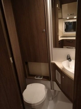 Кемпер Burstner Ixeo 710g с много екстри , снимка 6