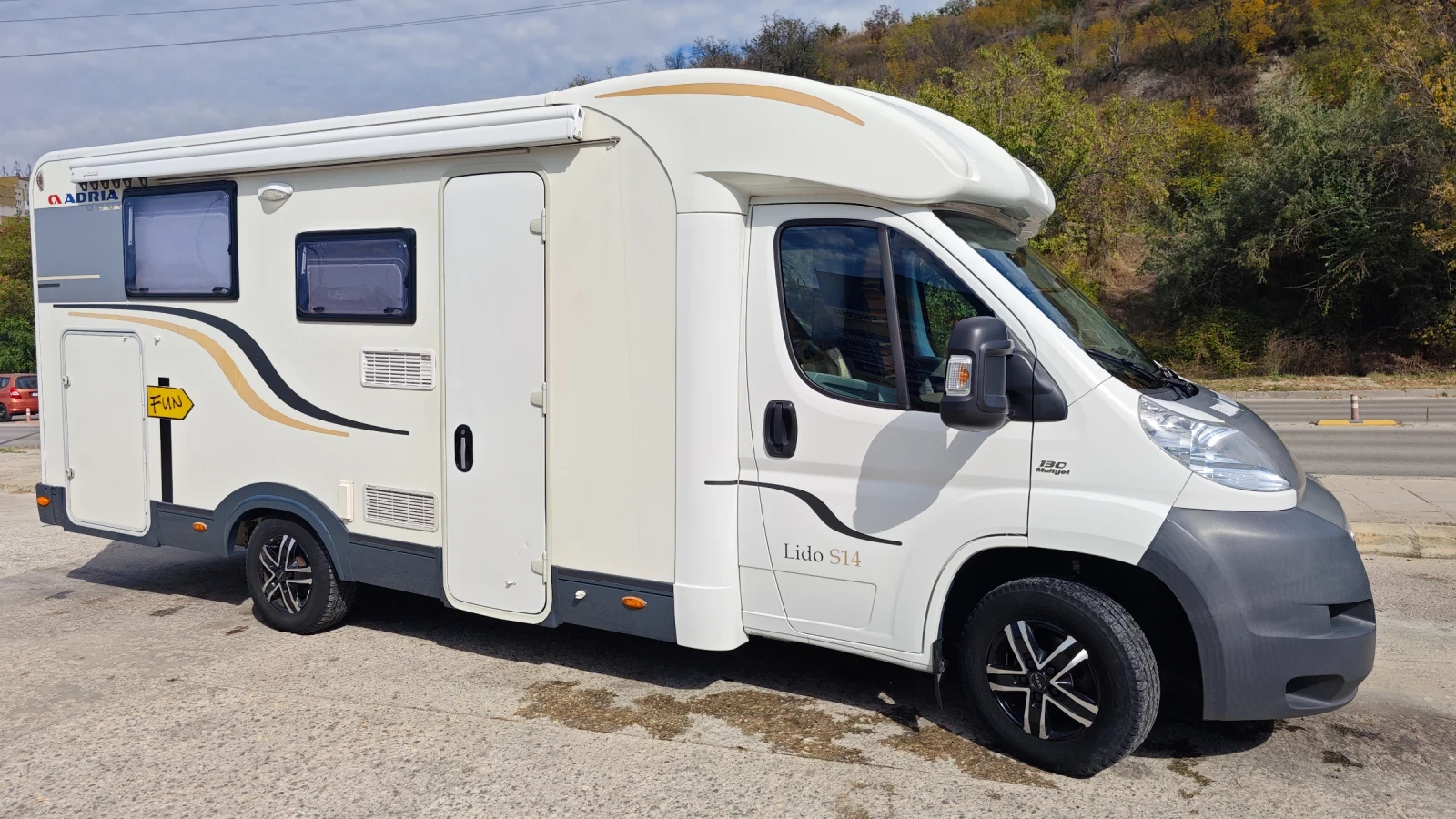Кемпер Adria Sun living 