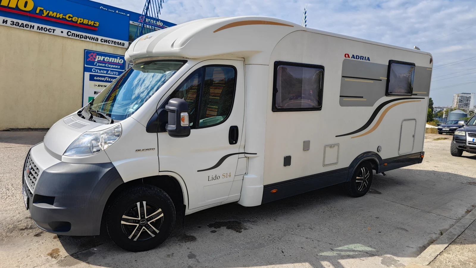 Кемпер Adria Sun living , снимка 15 - Каравани и кемпери - 56519150