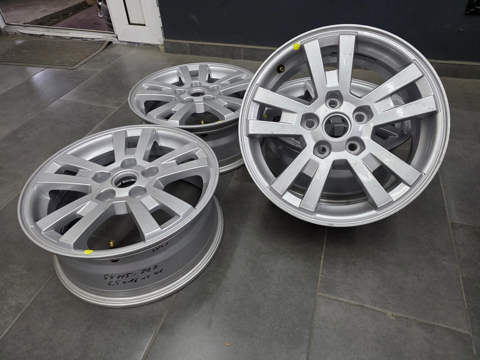 Джанти за Chevrolet, снимка 2 - Гуми и джанти - 56718204