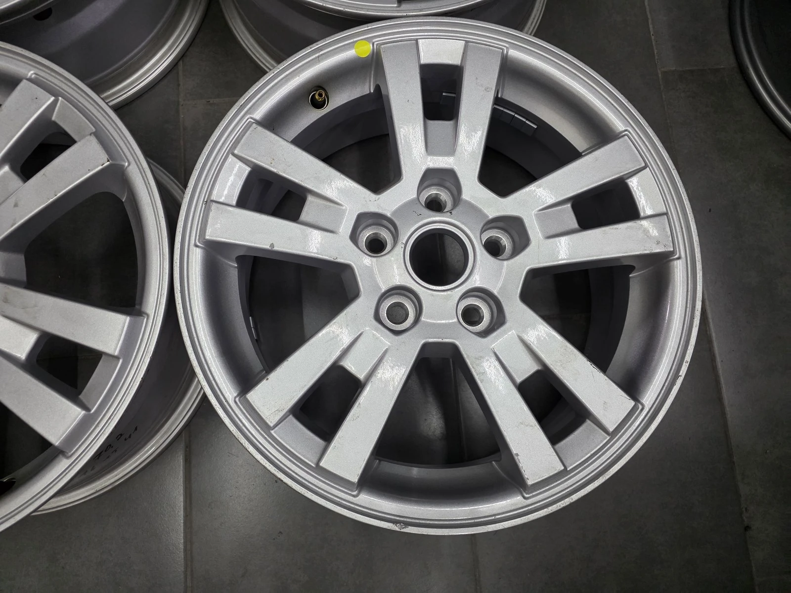 Джанти за Chevrolet, снимка 8 - Гуми и джанти - 56718204