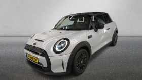 Mini Cooper SE Electric 29 kWh classic, снимка 2