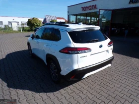 Обява за продажба на Toyota Corolla Cross 2.0HEV/197HP/4X4/COMFORT-STYLE/CAM/KLESS/NAVI/400v ~79 499 лв. - изображение 3