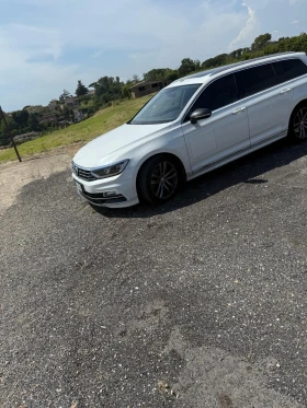 VW Passat 2.0D R-LINE 190ps | Mobile.bg    5