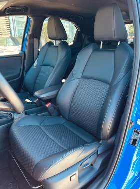 Toyota Yaris HEV 130 PREMIER EDITION - 52999 лв. - 18261403 15