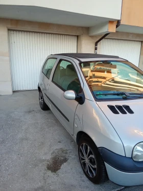 Renault Twingo - 1270 € / 2483.90 лв. - 49962894 10