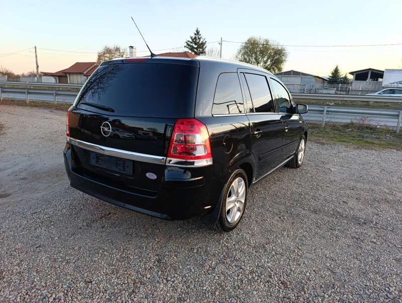 Opel Zafira 1.8i-16v-140кс., снимка 7 - Автомобили и джипове - 47868229