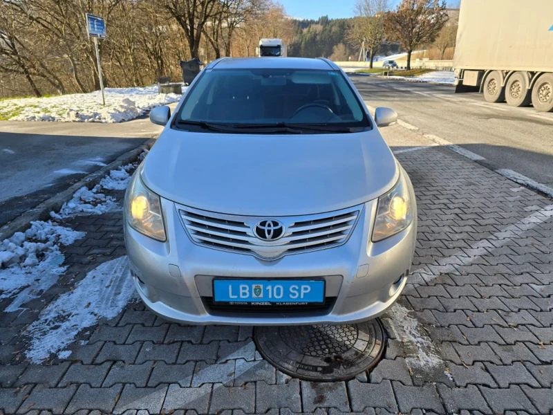 Toyota Avensis 2.0 d4d, снимка 2 - Автомобили и джипове - 48484007