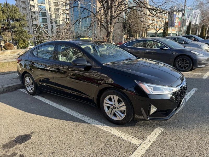 Hyundai Elantra, снимка 2 - Автомобили и джипове - 49146609