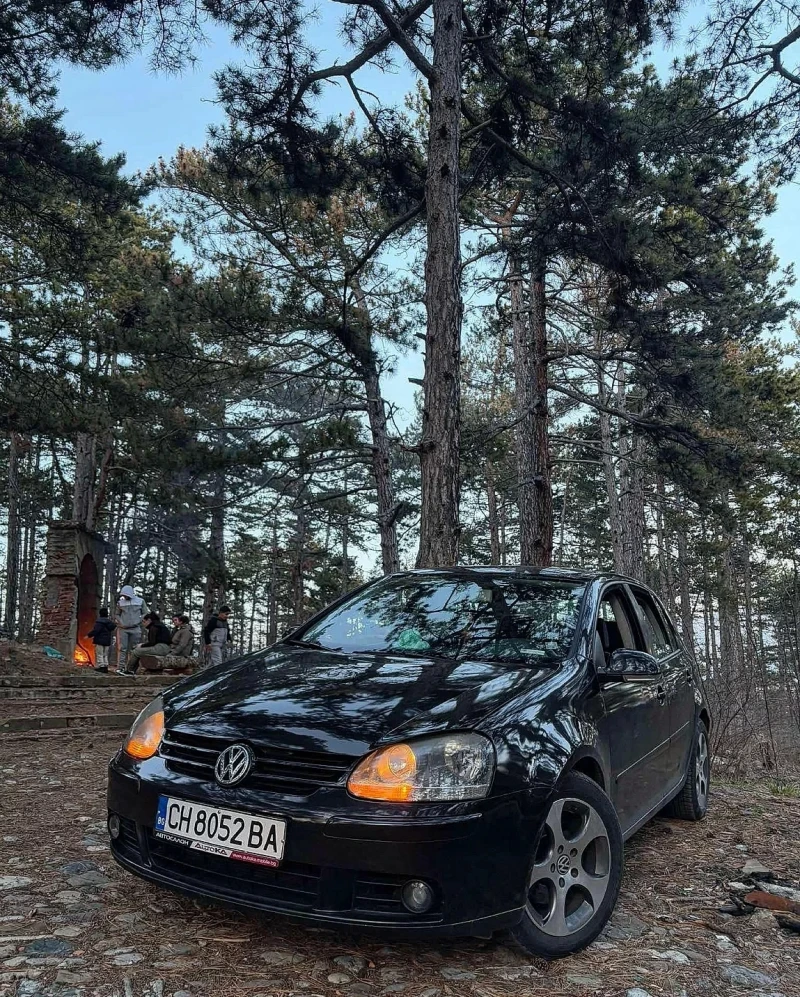 VW Golf, снимка 2 - Автомобили и джипове - 49260402