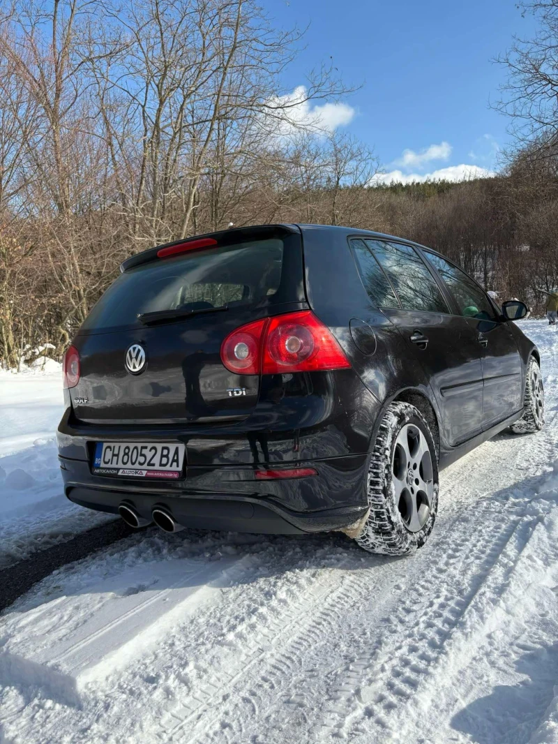 VW Golf, снимка 4 - Автомобили и джипове - 49260402