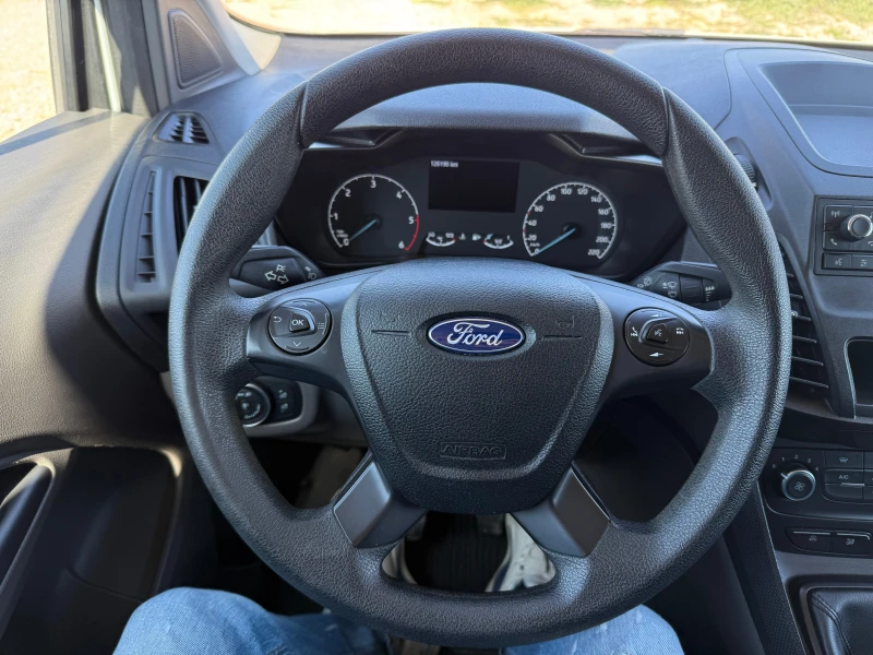 Ford Connect Maxi/1.5d/3 seats/PDC/120ps/Euro6, снимка 11 - Автомобили и джипове - 49597065