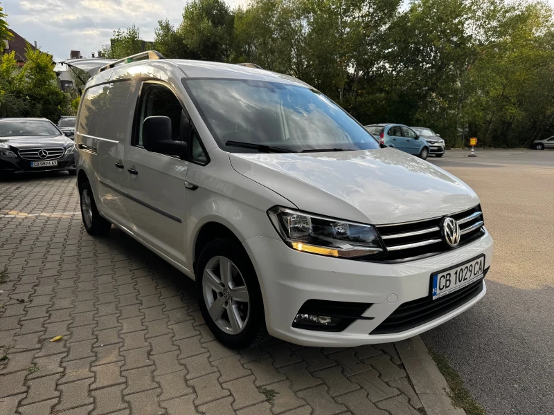 VW Caddy, снимка 8 - Автомобили и джипове - 52396632