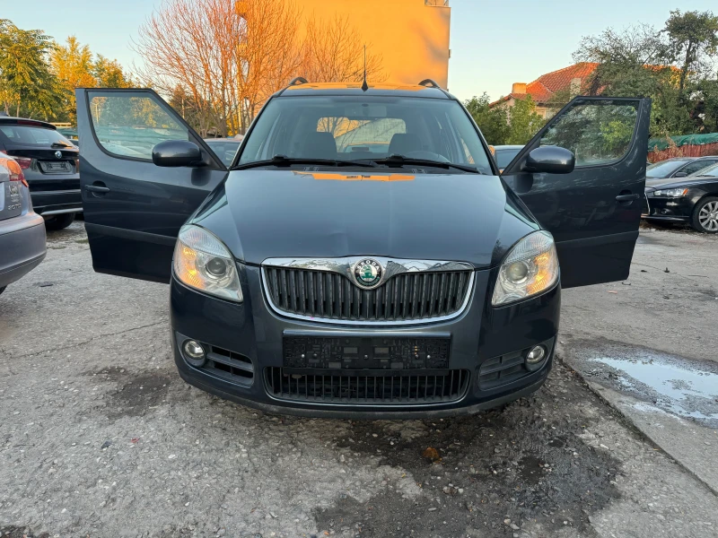 Skoda Roomster 1.6i 101HP GAZOV INJECTION KLIMA 2010G, снимка 6 - Автомобили и джипове - 52441816
