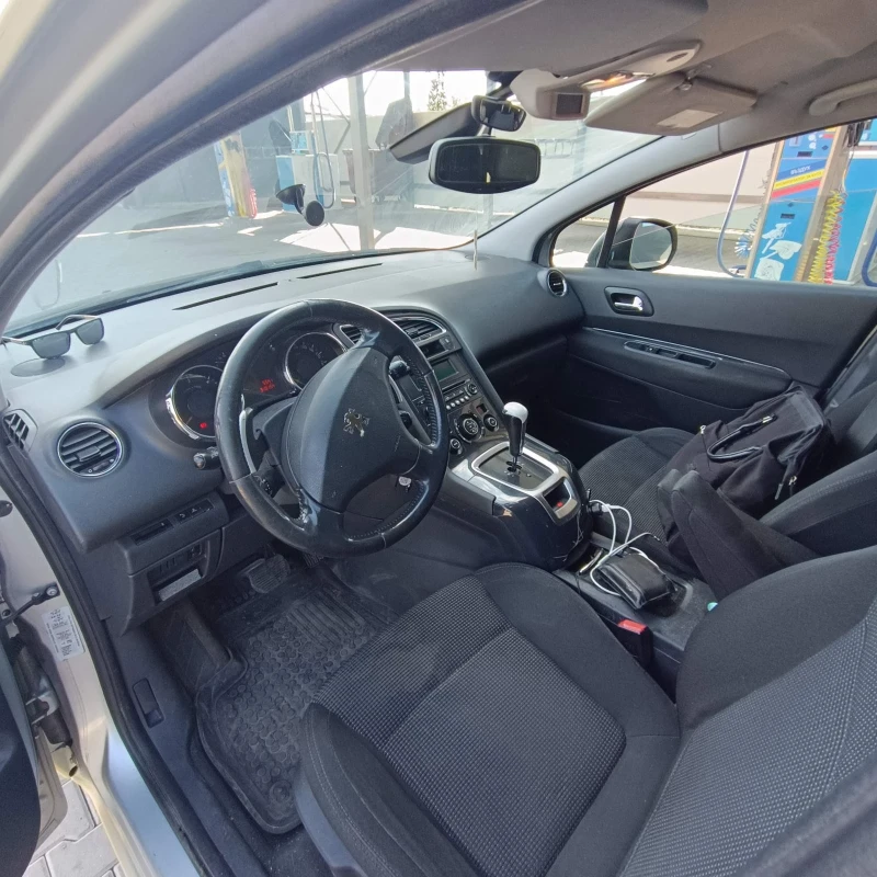 Peugeot 5008, снимка 3 - Автомобили и джипове - 52521759